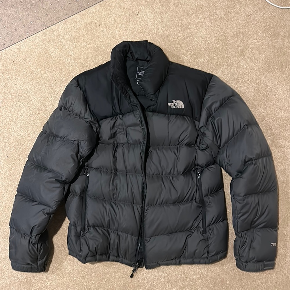 The North Face (TNF) down puffy - men’s medium, gray/black, 700 fill down